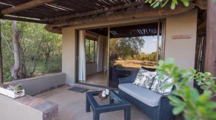 Kambaku Safari Lodge Timbavati