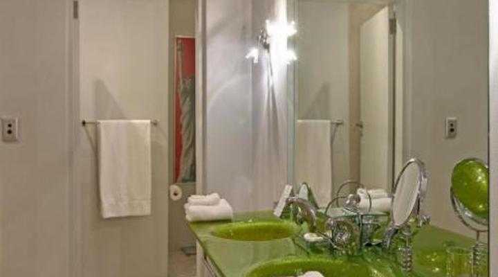 Days at Sea Beach Lodge