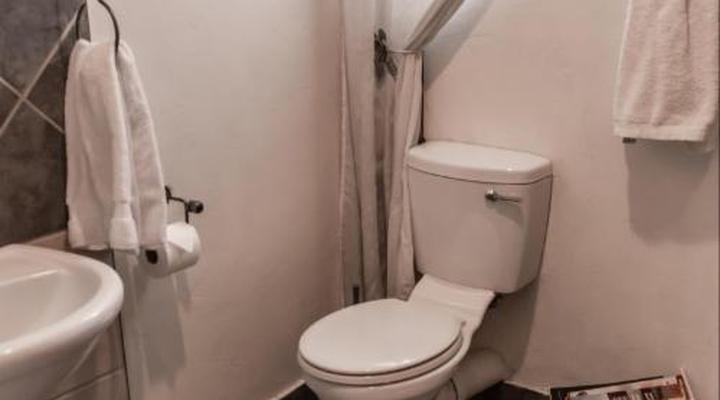 Bastille de Blignaut Guest House