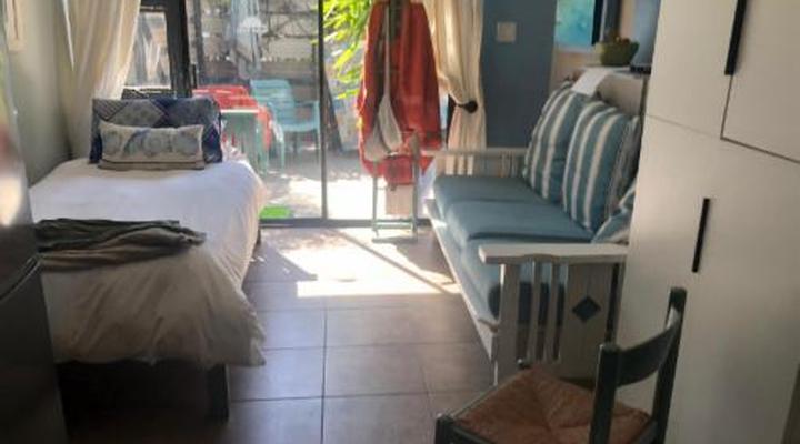 Sunset Decks Guest House