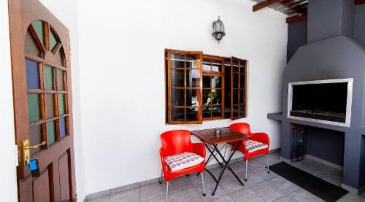 Kleinplasie Gastehuis