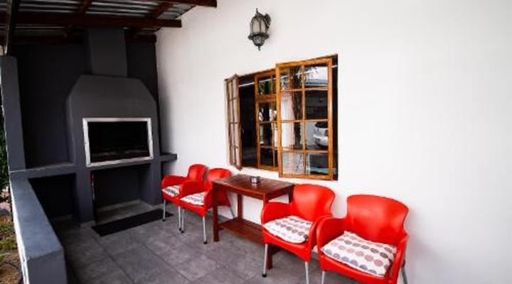 Kleinplasie Gastehuis