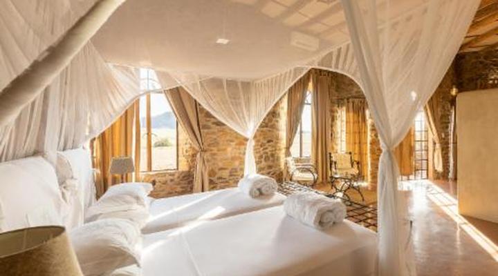 Le Mirage Resort & Spa