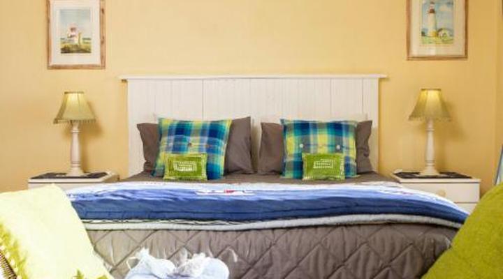 Albatross House Guest House