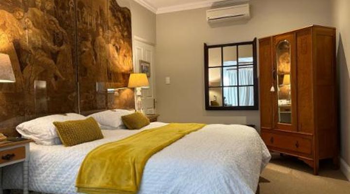 La Pension Guest House