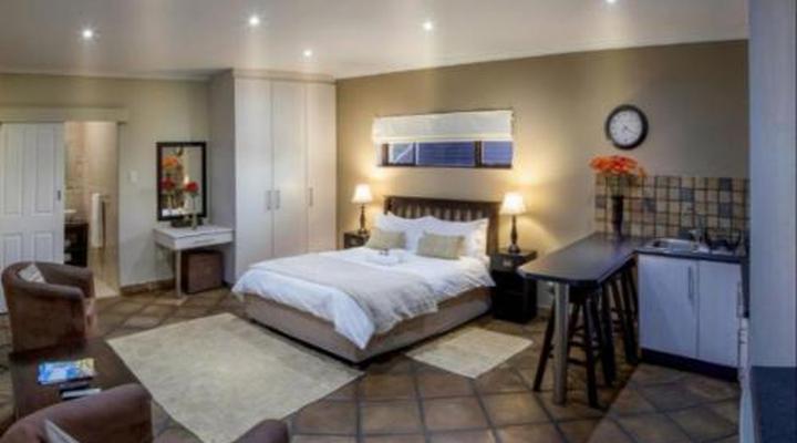 Lalapanzi Guest Lodge