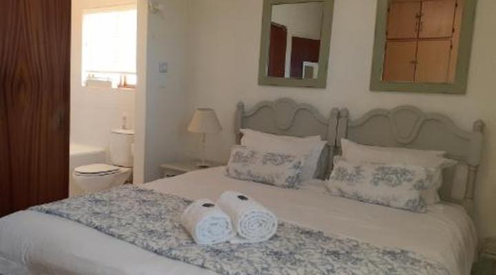 Sandstone Chameleon Guest House