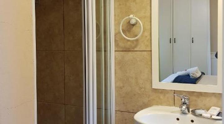 Villa Lugano Guesthouse