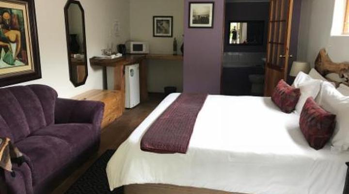 Tidewaters River Lodge