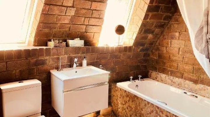 Southerncross Guest House