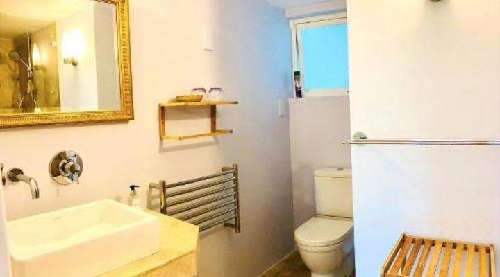 Southerncross Guest House