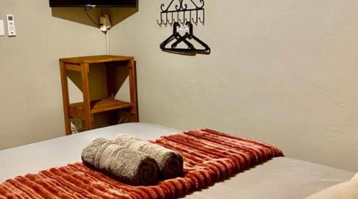 Fossil Hills Farm Cottage