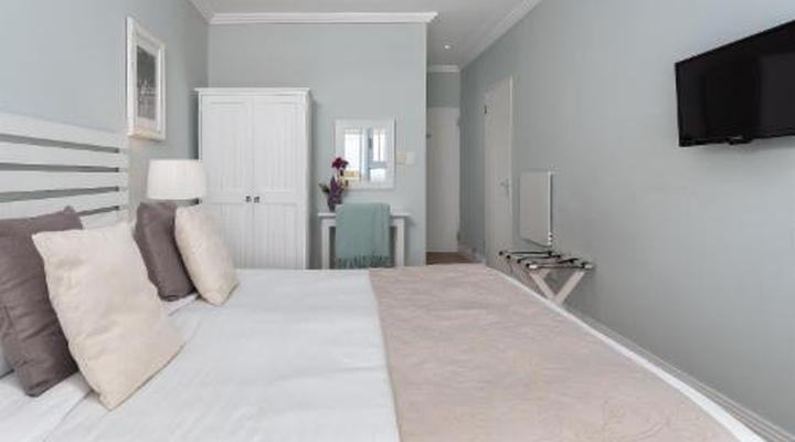 61 on Camps Bay Drive