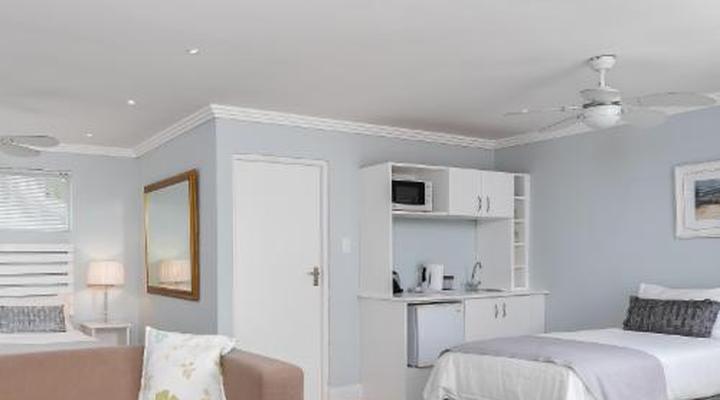 61 on Camps Bay Drive