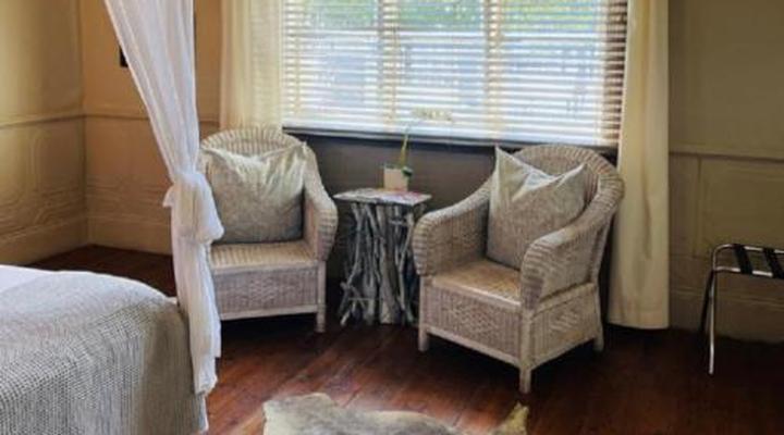 Emantlaneni Guest House