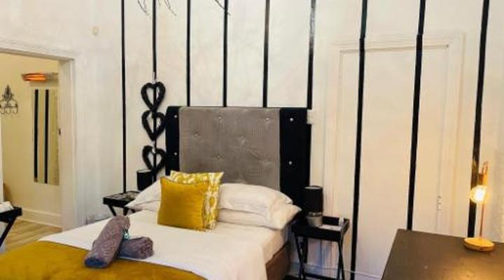 Emantlaneni Guest House