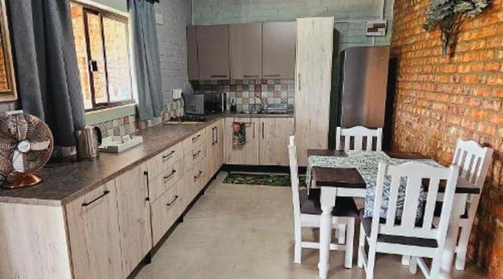 Valley Bushveld Country Lodge