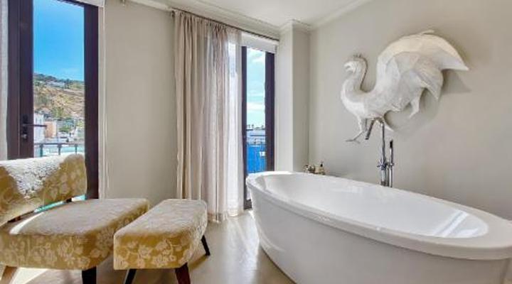 Rouge on Rose Boutique Hotel