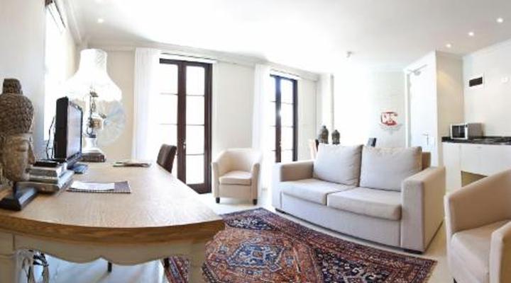 Rouge on Rose Boutique Hotel