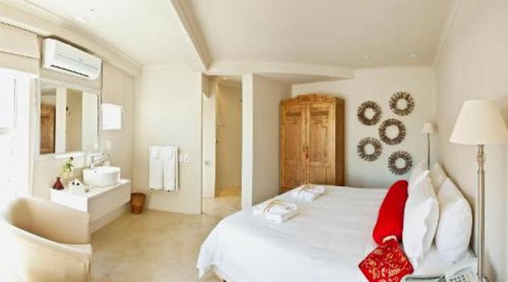 Rouge on Rose Boutique Hotel