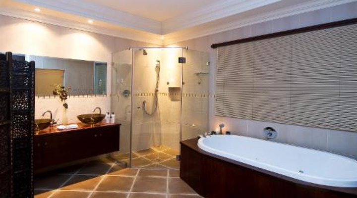 Villa Paradisa Guest House