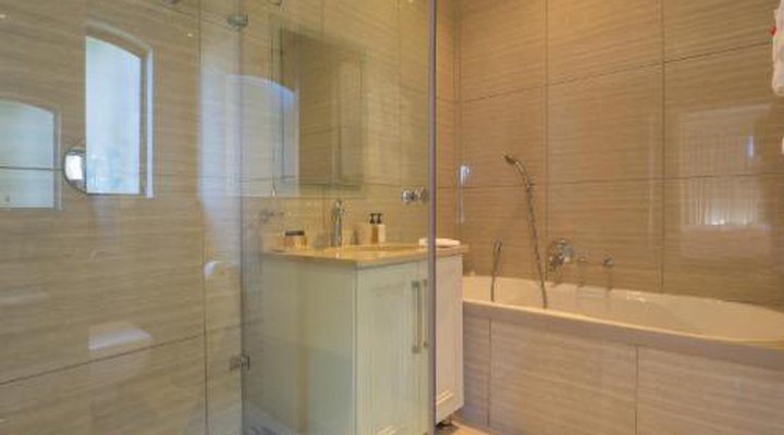 Villa Paradisa Guest House