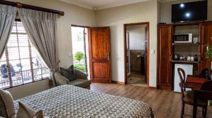 Scott's Manor Guesthouse & Conference Center