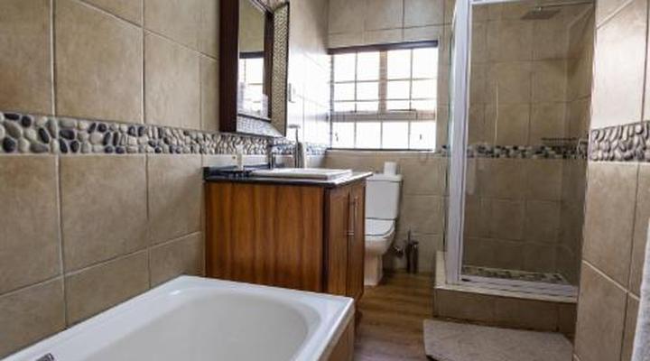 Scott's Manor Guesthouse & Conference Center