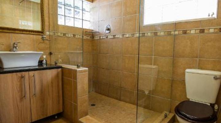 Scott's Manor Guesthouse & Conference Center