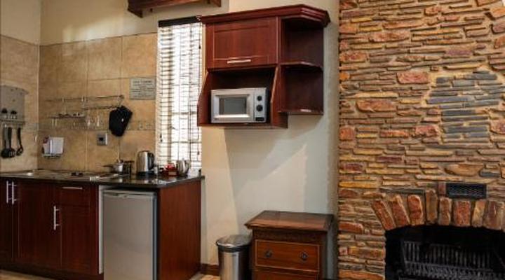 Scott's Manor Guesthouse & Conference Center