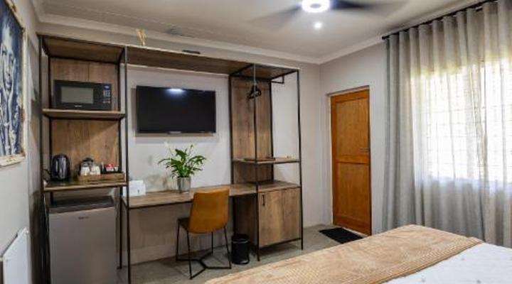 Scott's Manor Guesthouse & Conference Center