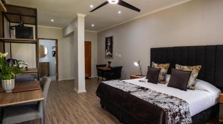 Scott's Manor Guesthouse & Conference Center