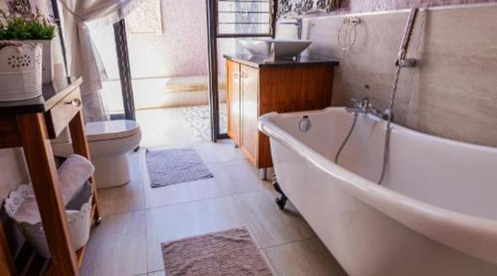 Scott's Manor Guesthouse & Conference Center