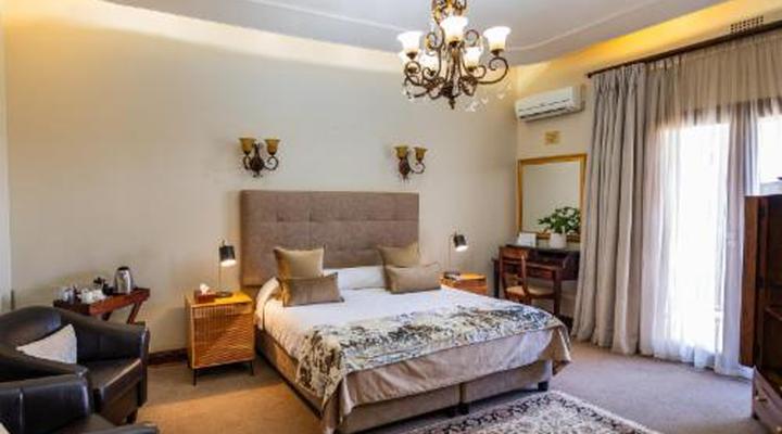 Scott's Manor Guesthouse & Conference Center