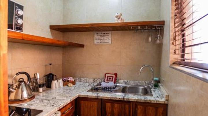 Scott's Manor Guesthouse & Conference Center