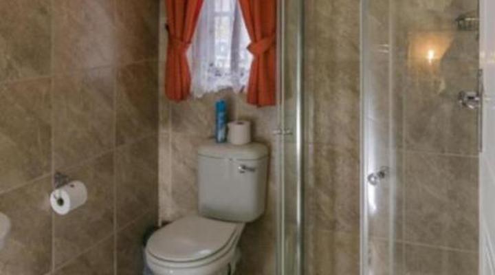 Profcon Country Cottages