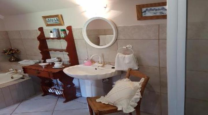 Mulligans Guest Lodge