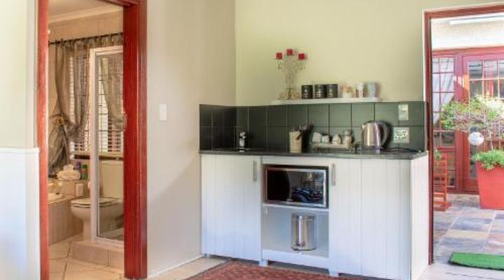 Mulligans Guest Lodge