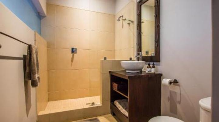 One-on-Hely Bed and Breakfast