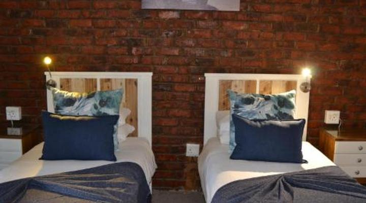 Storms River Guest Lodge