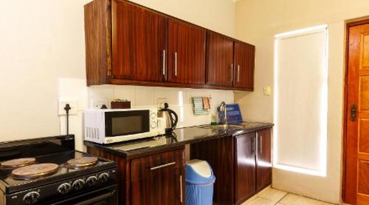 My Den Beachfront B&B and Self-Catering