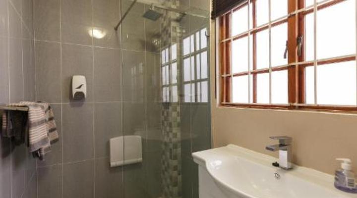 My Den Beachfront B&B and Self-Catering