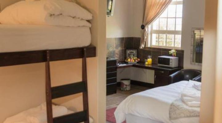 Ou Skool Guesthouse