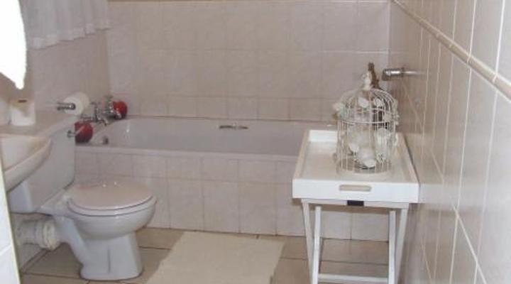 Doves Nest Guest House @ OR Tambo International Airport