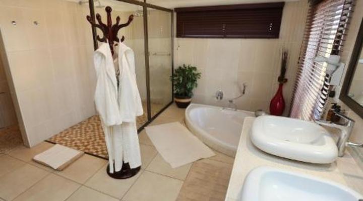 Lapa Lange Game Lodge