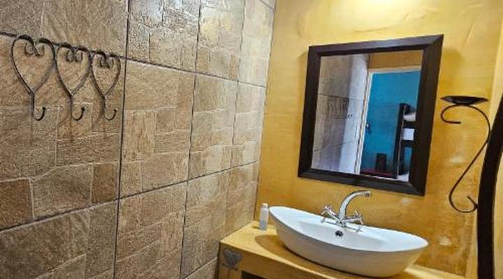 Old Vic Traveller's Inn