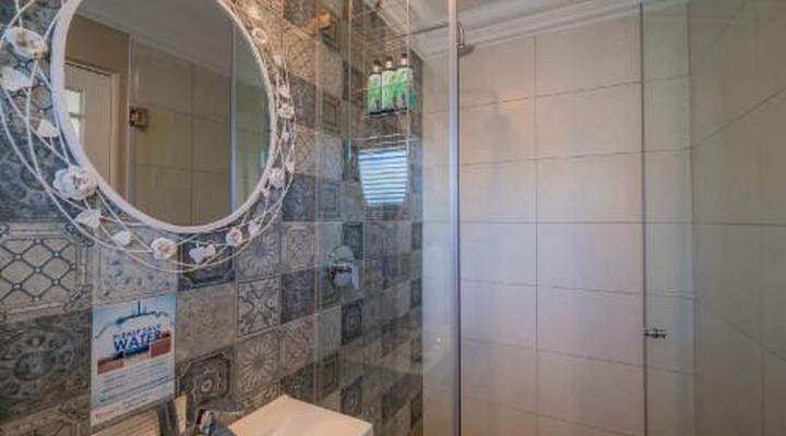 On the Beach Guesthouse and Suites