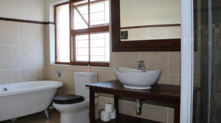 Aan die Oewer Guesthouse