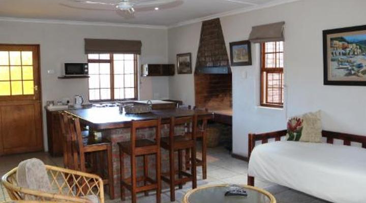 Aan die Oewer Guesthouse
