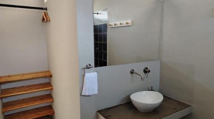 Nahoon Mouth Guesthouse